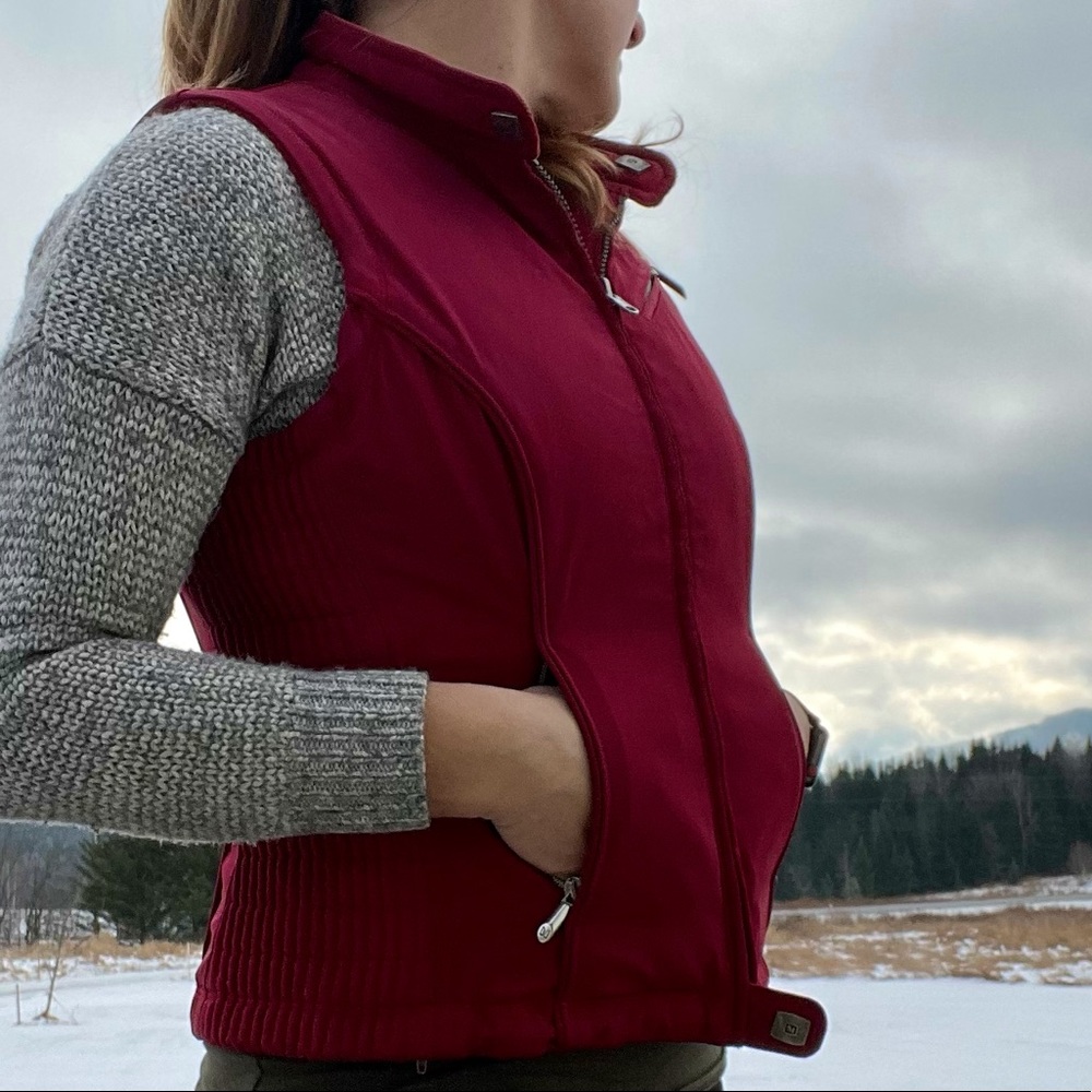 Metropolis Red reversible vest